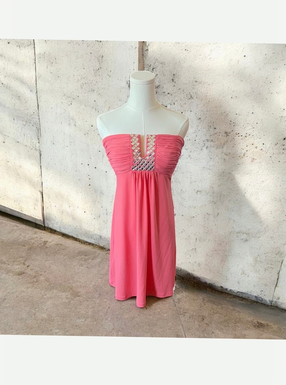 Calvin Klein Size 4 Peach Orange Straply beaded Mini Dress